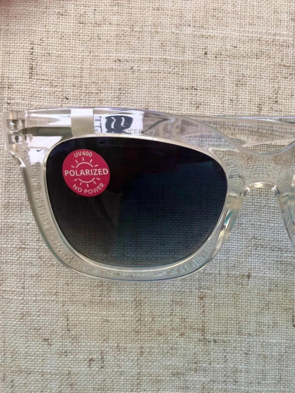 NEW Peepers Weekender clear iridescent polarized sunglasses UV400